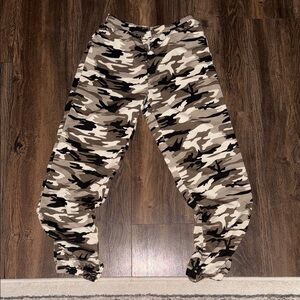 SHEIN Kids Camouflage Pants - Black, Brown, Cream